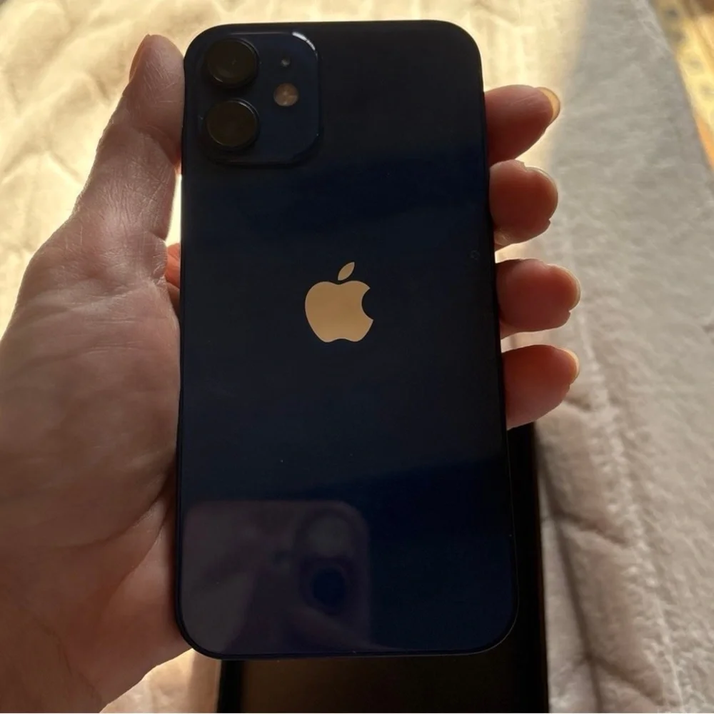 iPhone 12 mini